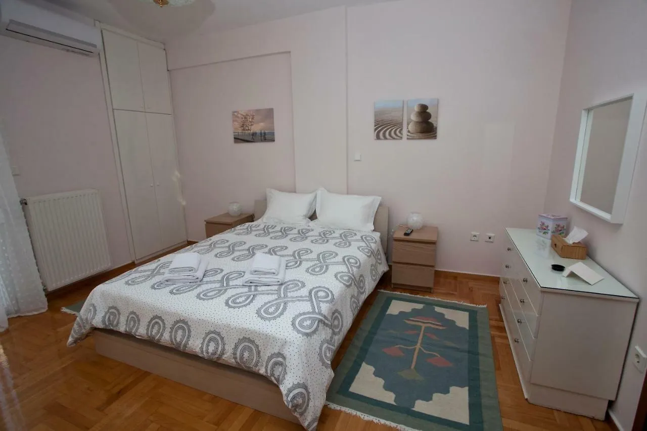 Апартаменты New Stylish And Cozy House Near Metro Station Салоники Греция